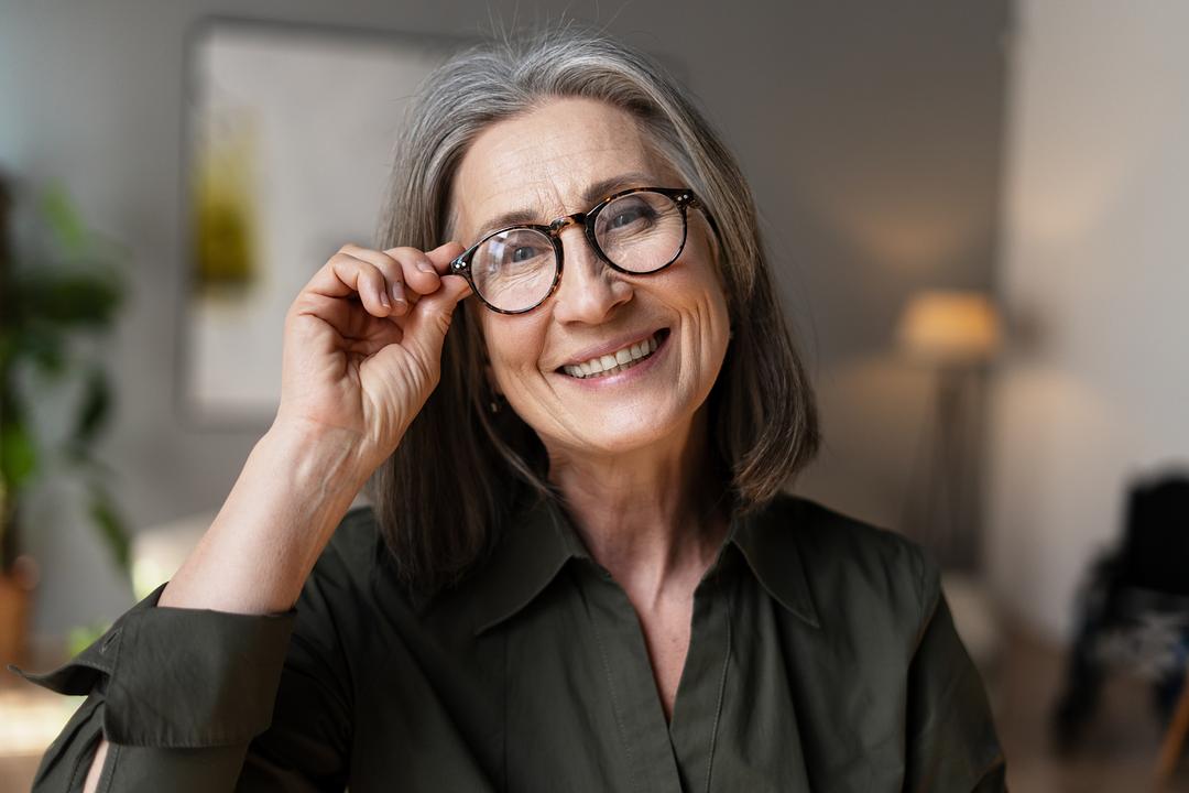 Verres Progressifs : Comment Ils Fonctionnent pour les Aînés